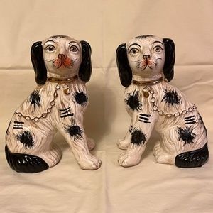 8” Staffordshire Dog Pair